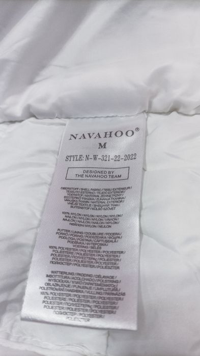 Бяло дамско яке Navahoo