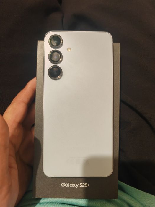 Samsung galaxy s25 plus