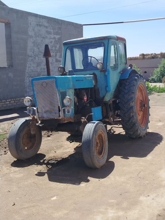 MTZ 50 Xolati yaxshi yurib turgan texnika