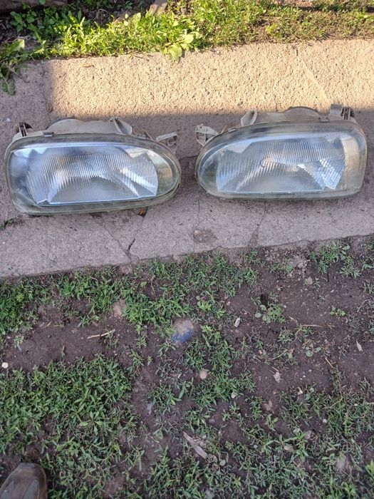 Фара Фольксваген Гольф3 в оригинале привозная