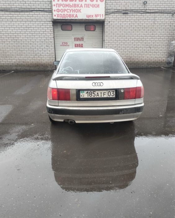 Продам машину Audi б4