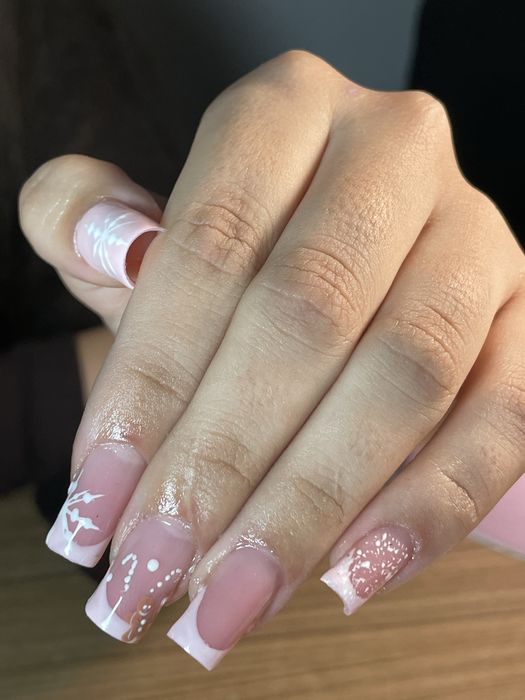 Unghii gel elegante și rezistente