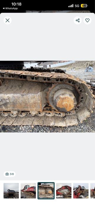 Vând excavator de 26 tone cu două cupe . Atenție are motorul stricat și geamul din față spart . Sau dezmembrez.