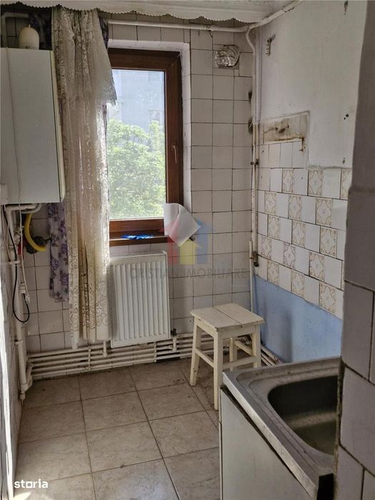 3 camere, etaj 2, Disponibil Imediat, Obor