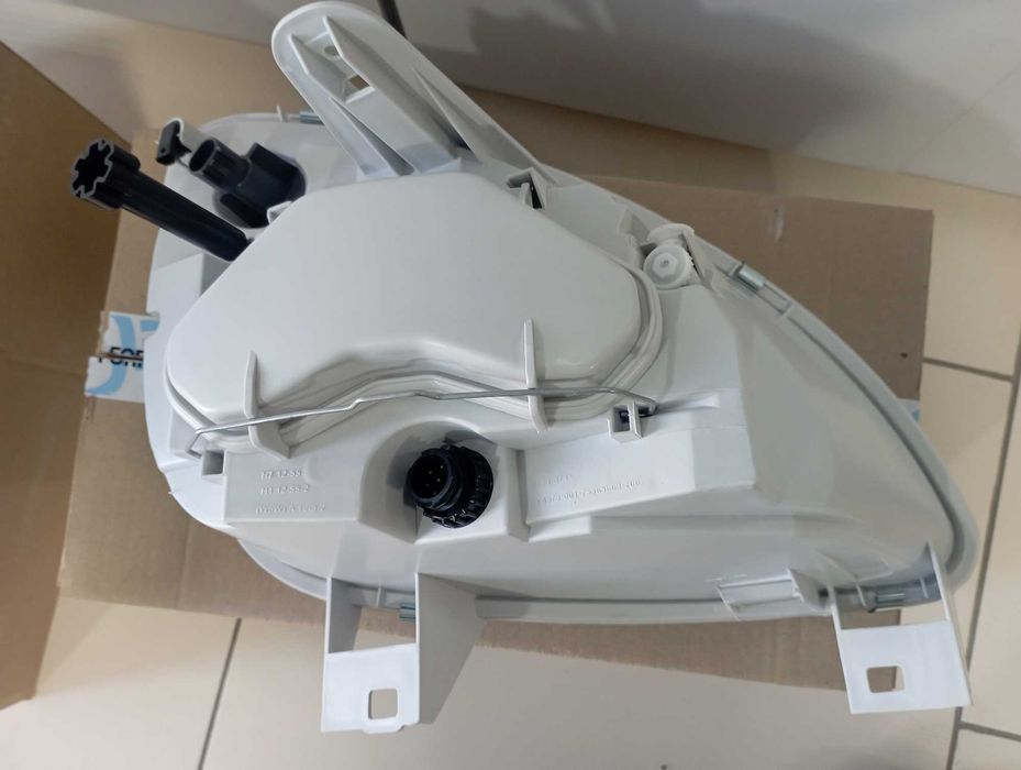 Фара Газель стеклянная (левая/правая)