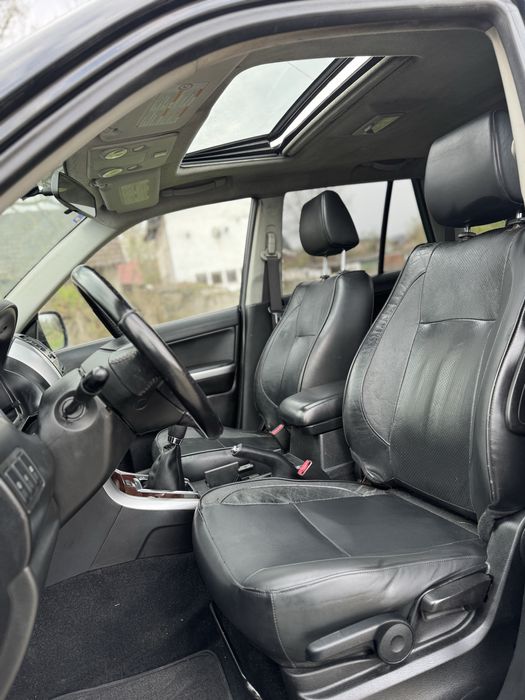 Suzuki Grand Vitara 1.9 DDiS 4x4 absolut impecabil !