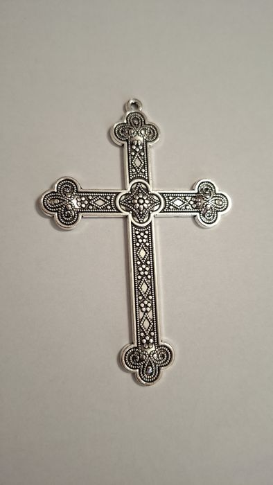 Cruce mare , pandantiv. 7.5cm