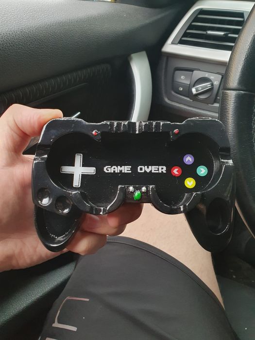 Scrumieră joystick