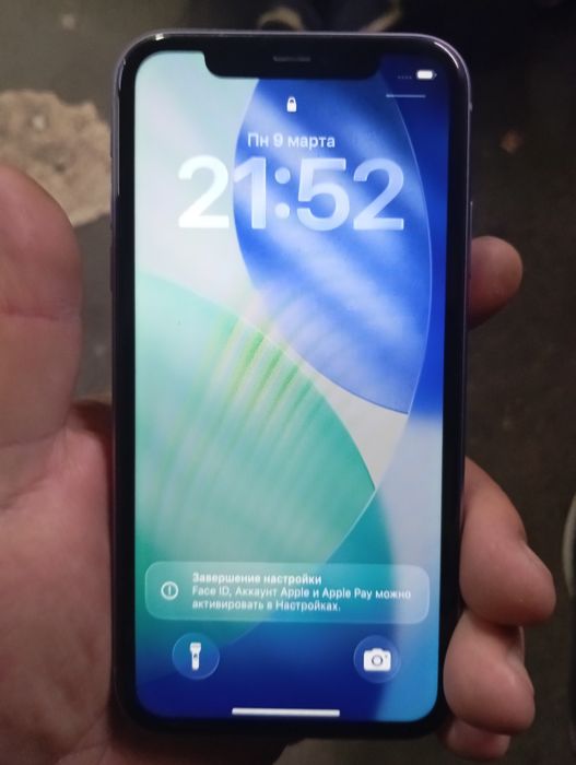 iPhone 11 128 Гб .