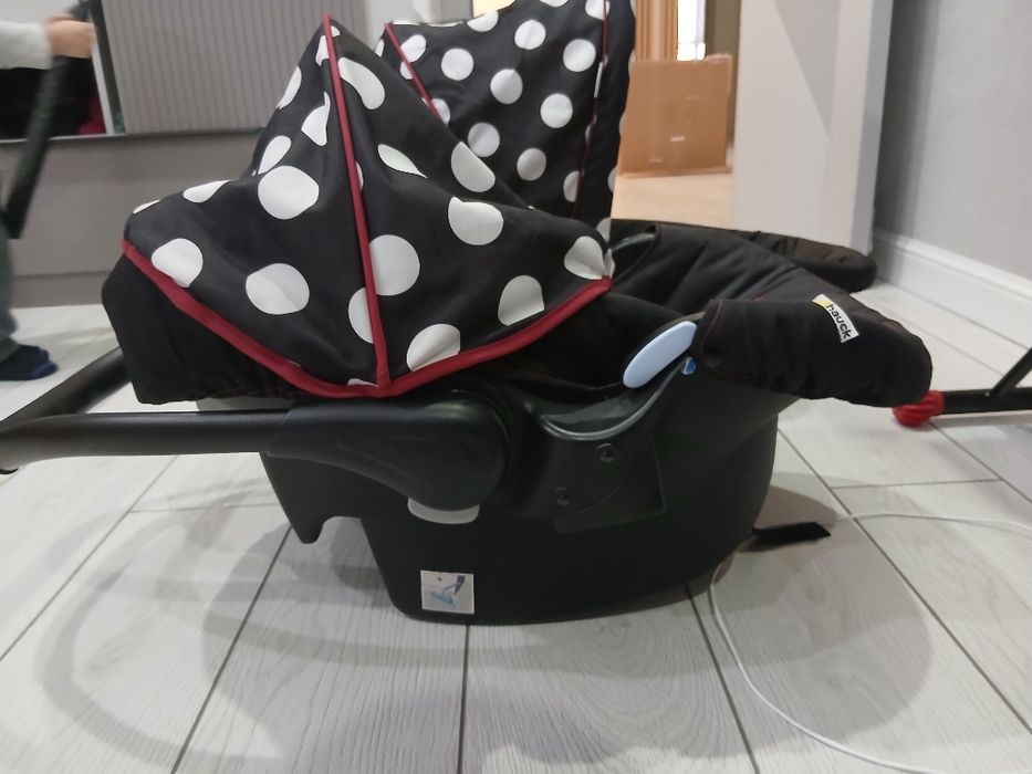 Коляска детская трансформер 3 в 1