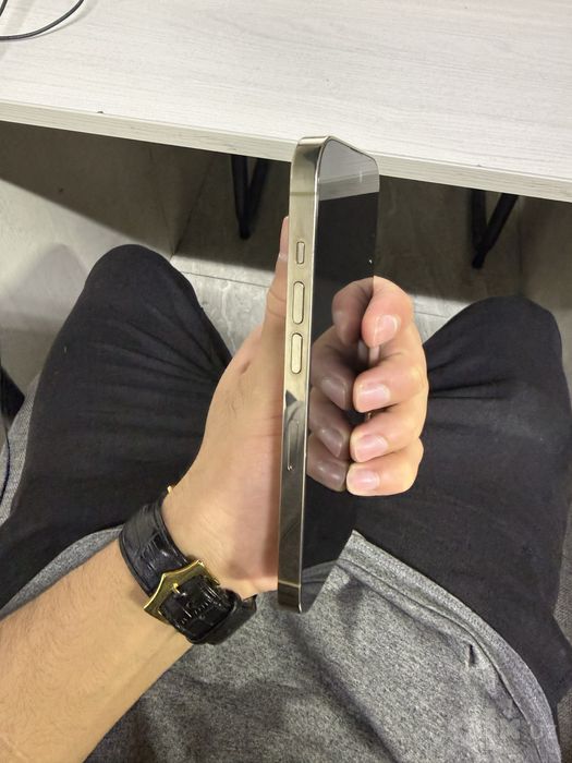 Iphone 14 pro yaxshi ideal gold