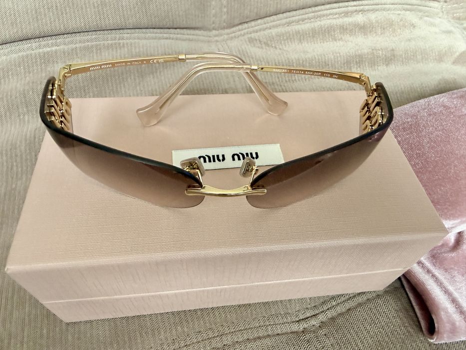 Ochelari de soare Miu Miu