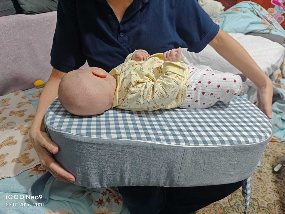 Подушка для кормления