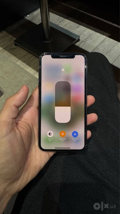 Iphone xs yaxshi holatda