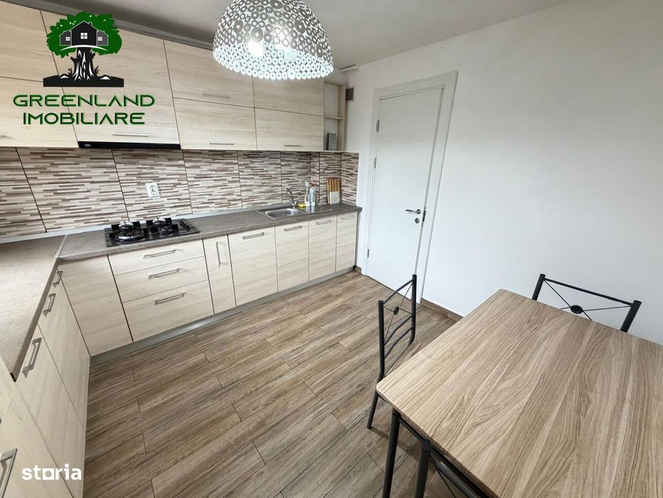 Apartament 2 camere, renovat si mobilat, etaj 2, Palas - Centru