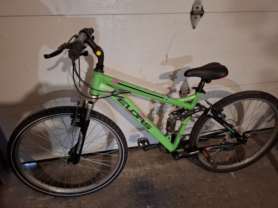 Bicicletă MTB suspensi 24/26