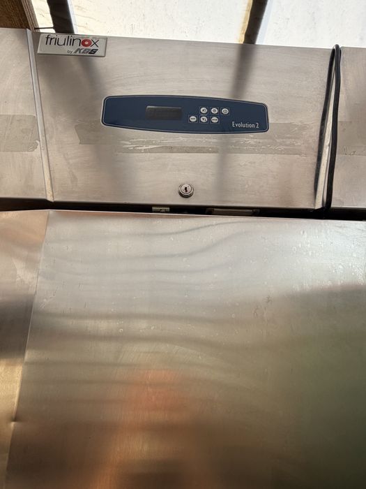 Frigider profesional  inox