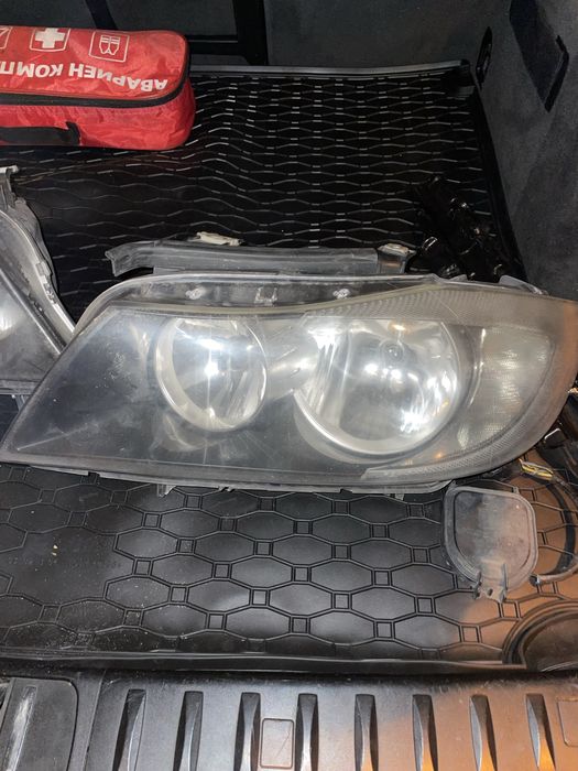 Халогенни фарове Bmw e90/e91