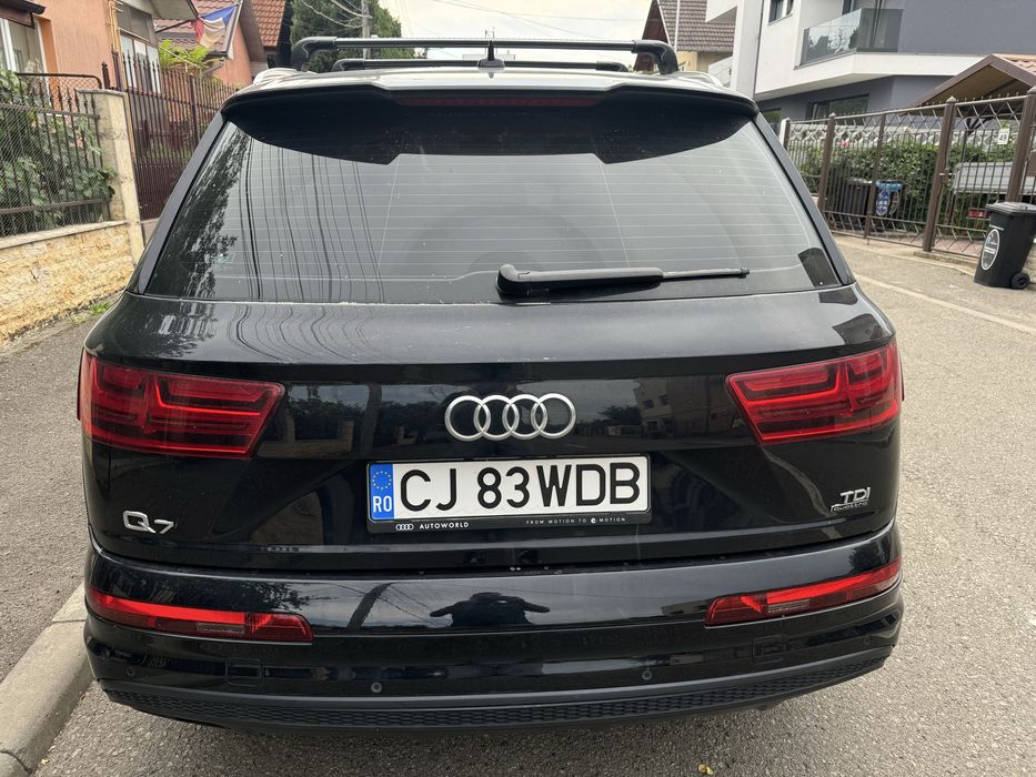Vand Audi Q7 3.0 diesel S-line