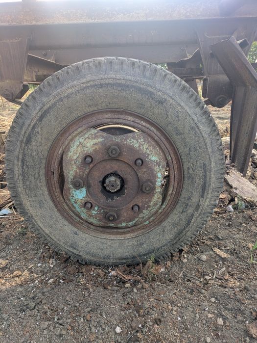 Trailer Remorca platforma baloți, șasiu auto agricol