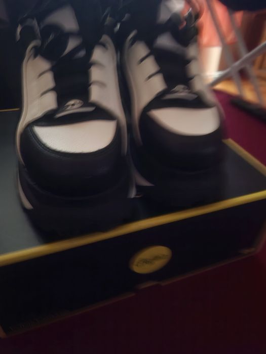 Vand ghete Buffalo noi