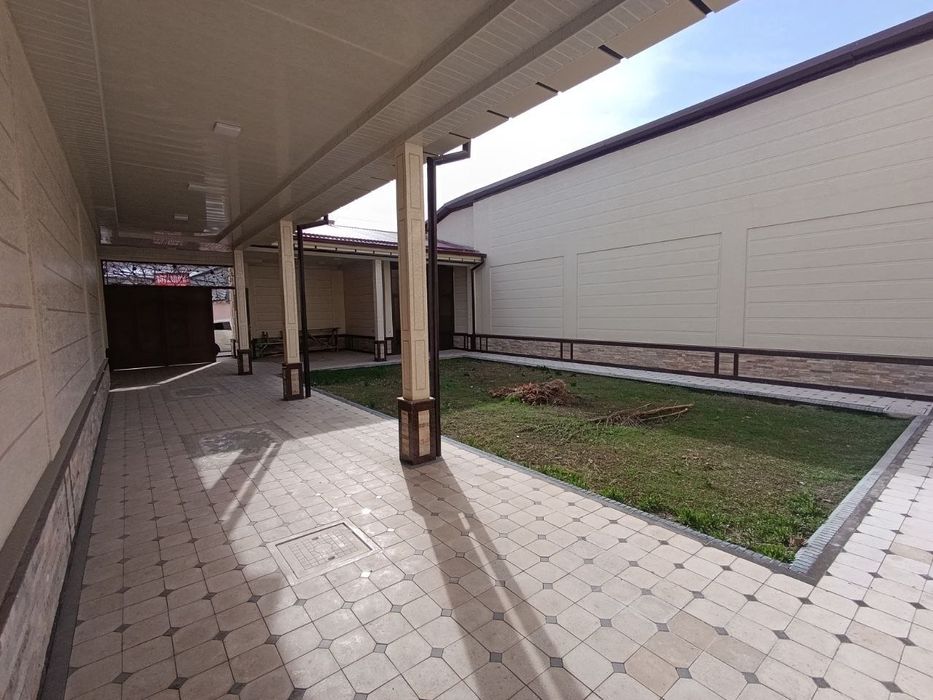 Юнусободда СамПИ институтини атрофида 5,15 сотх 3 ЭТАЖ 5 хона ЕВРО УЙ