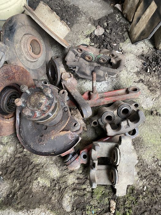 Части за ивеко 5912,4912,3510,водна помпа висящ лагер накладки