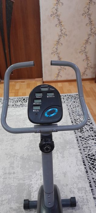 Велотренажёр Athletic В идеальном состоянии.
