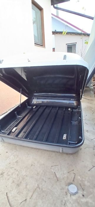 Vând cutii portbagaj