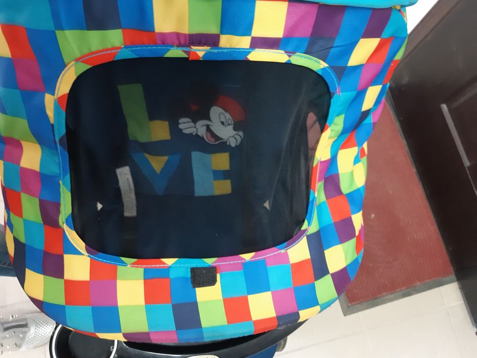 Продам прогулочную коляску