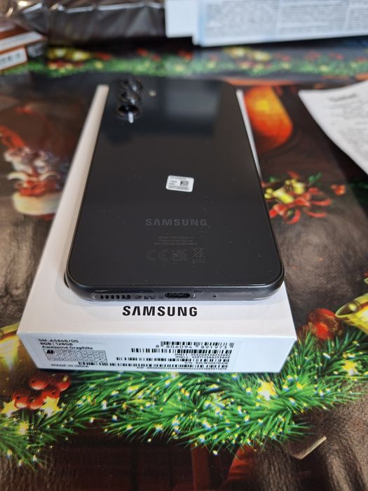 Samsung A54 в гаранция,батерия на 90%