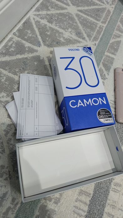 Продается 3телефона