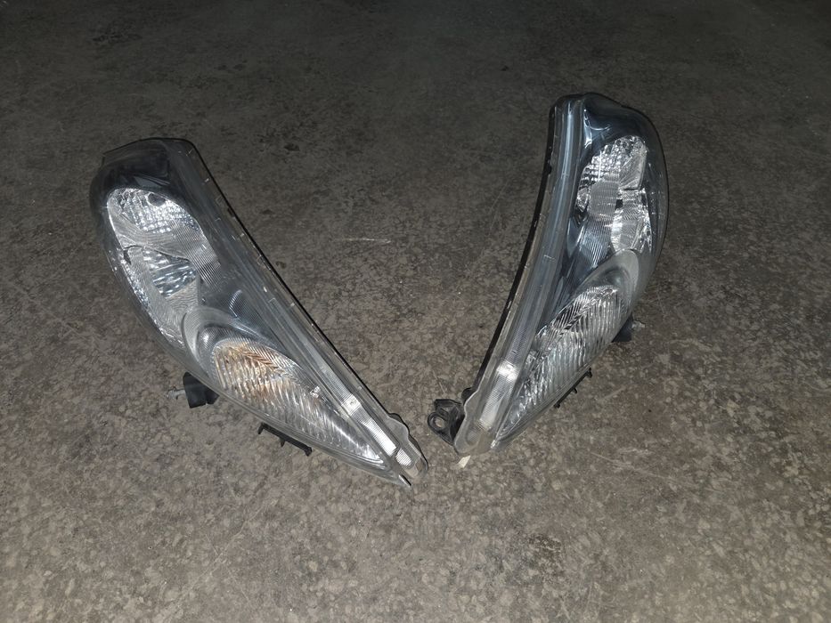 Продам габариты ниссан жук