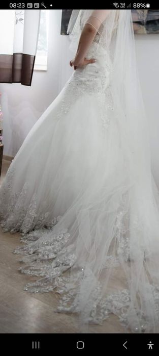 Rochie mireasa sirenă  designer 38-42 cu trena