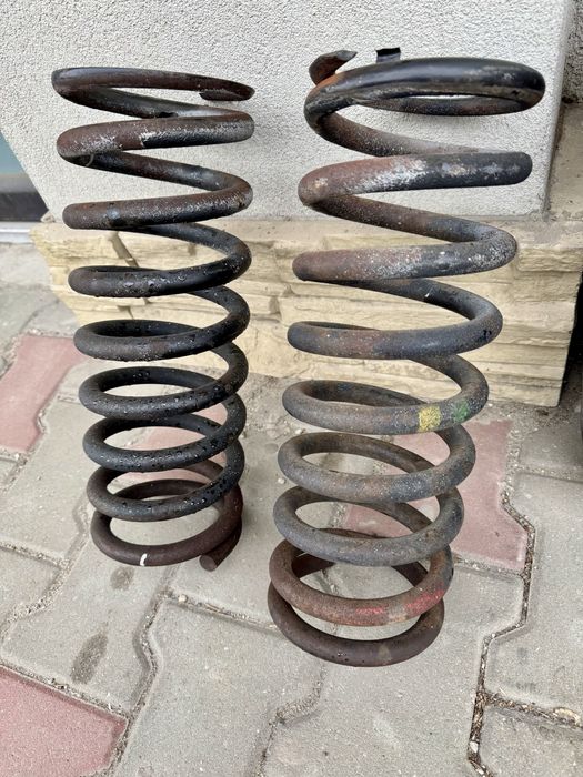 Arcuri spate mercedes w116