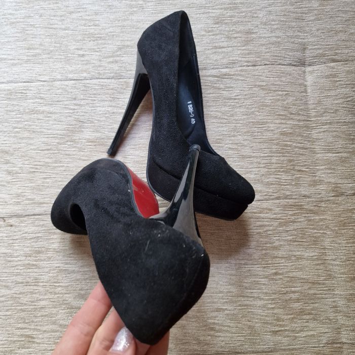 Туфли чёрные, замшевые