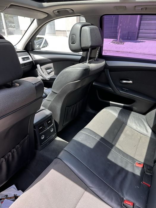 Полукожен Спортен салон (Рекаро) с подгрев + кори  на врати за BMW E61 (Комби) 2009 г. Фейслифт