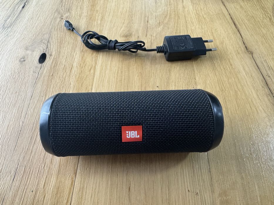 JBL Flip 3 Acumulator nou