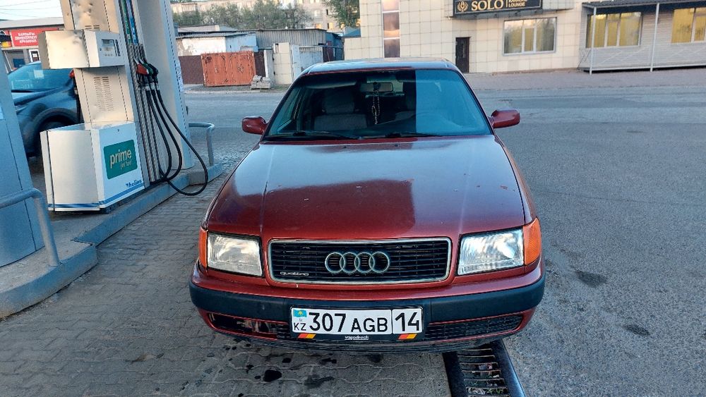 Продам ауди 100 с4