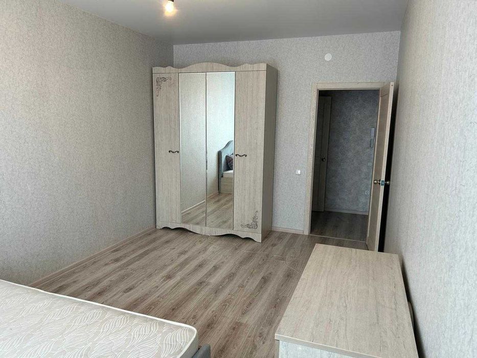 продам 1 комн квартиру на Береке