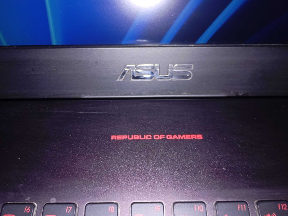 ASUS G56JR – i7, 16GB RAM, SSD | PRET MIC – pentru upgrade/work/gaming ...