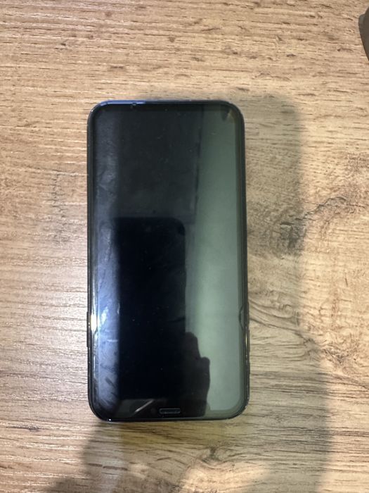 iPhone XR 256GB (дешево срочно)
