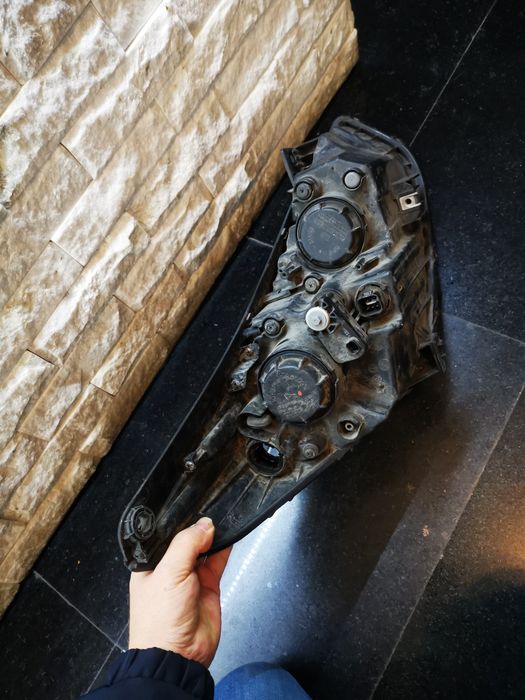 Far stânga Hyundai ix35