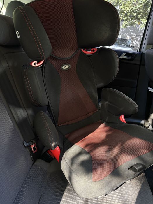 Детско столче Audi за автомобил