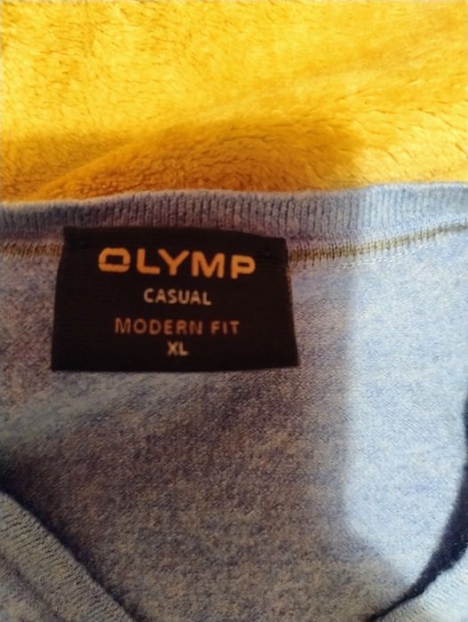 Pulover 100% merino , brand Olymp, femei XS