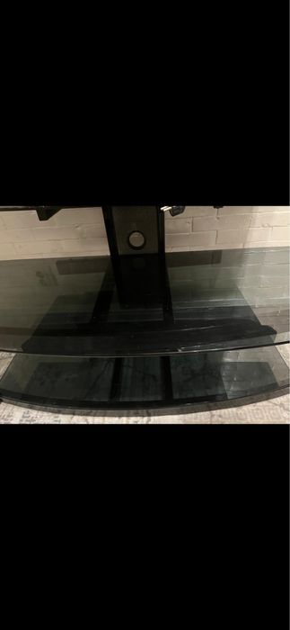 Продам журнальный столик под TV