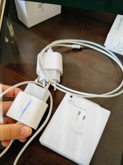 Продам зарядки iPhone android