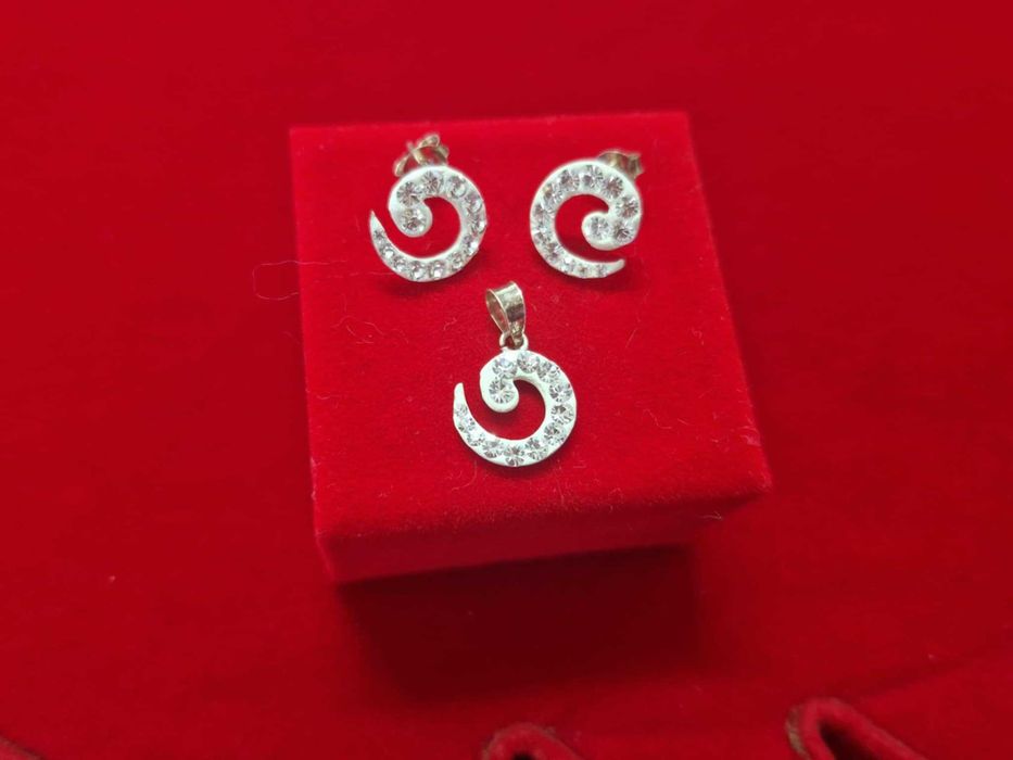 AG141,set argint 925,nou.marcat, spirale zirconii albe, deosebit