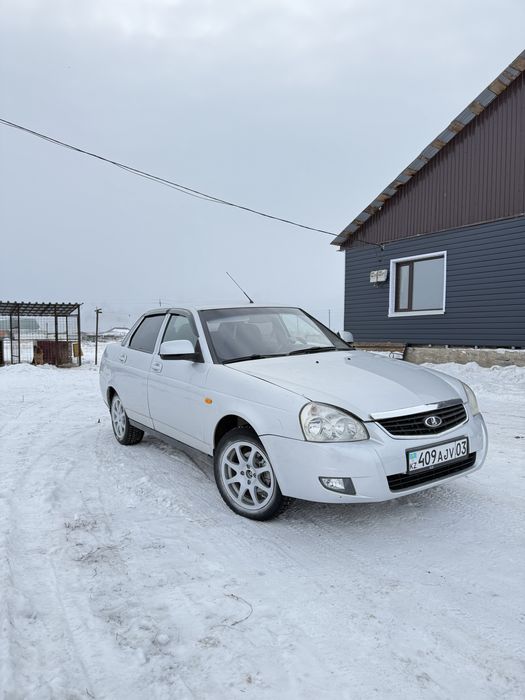 Продам приору 13 г