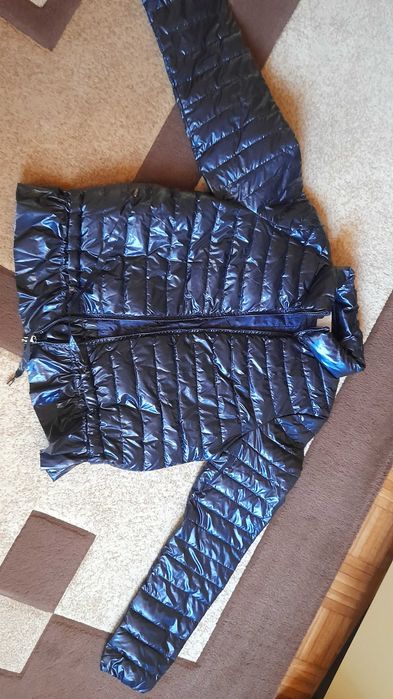 Тъмно синьо  яке